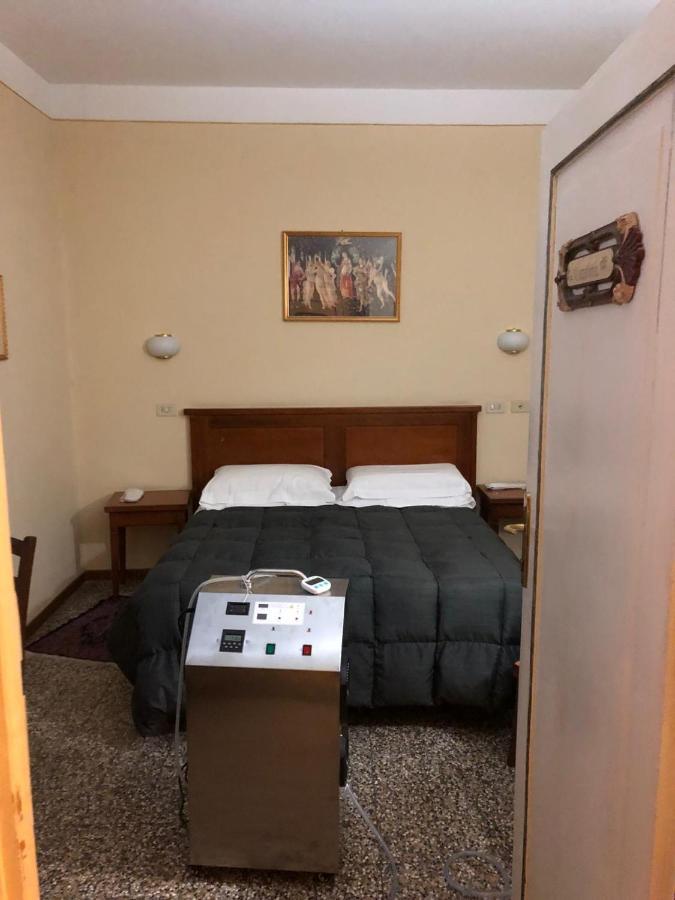 Bellevue House Affittacamere Florenz Exterior foto
